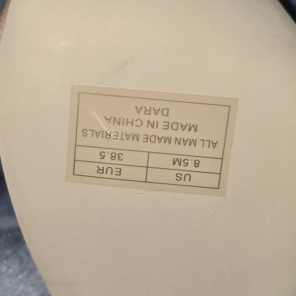 NWB Sam‎ Edelman Dara Beige Croc Embossed Ankle Strap Stiletto Heels - Size 8.5M - Picture 7 of 9